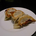 伊駄天 - 餃子セットの餃子