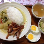 ファンサパロット - Ｄランチ：タイ風豚カツとグリーンカレー（890円）