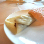 香桃 - 北京ダック　　1,300円（ｻ13%別）