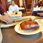 香桃 - 北京ダック　　1,300円（ｻ13%別）