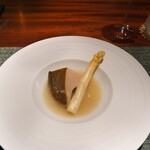 蒼 - 千葉大原より黒鮑、コルボック村のホワイトアスパラガス、自家製バター