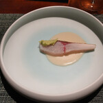 蒼 - 伊東並木屋さんより神経締め縞アジ藁焼き、お米と中国甘酒のヴィネグレットソース