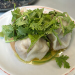 東京ギョーザスタンド ウーロン - 