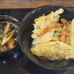 長寿饂飩　つるかめ - ひやあつ