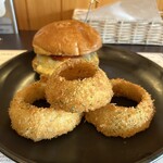 ダグズ・バーガー 宮古島本店 - 