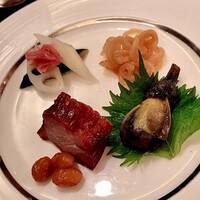 中国料理 彩龍 - 焼き物入り前菜盛合せ