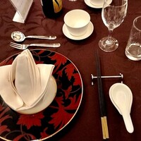 中国料理 彩龍 - 期待感溢れる配膳♪