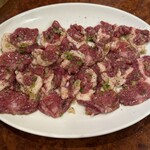 焼肉 スタミナ苑 - 黒タンすじ