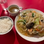 南海飯店 - 皿うどん定食