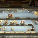 洋菓子夢工房 アミ･デ･クール - 