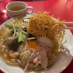 南海飯店 - 皿うどんの麺