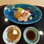 山玄茶 - センスを感じる芸術的な配置のサラダみたいなカラフルなお造り✩⋆*॰¨̮⋆｡˚