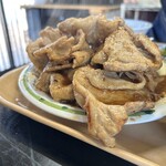 イナリ食堂 - 同行者が頼んだ焼肉定食　焼肉と言っても豚肉