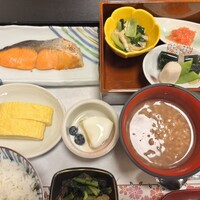 門前宿 和空 法隆寺 - 手前右が茶粥