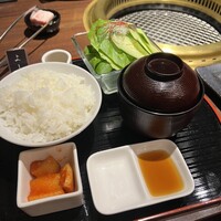 ふらの和牛よしうし神楽坂通り - 