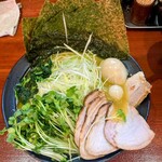 横浜家系らーめん 天王家 - 