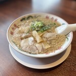 ラーメン魁力屋 - 料理写真: