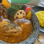 スープカリー ハラハル - 料理写真:チキンレッグ 辛さ3番 ご飯S