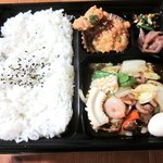 ほっともっと - 八宝菜と油淋鶏弁当！