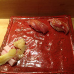 伊勢鮨 - 大トロ 中トロ