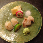 伊勢鮨 - ホタテ にし