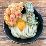 須崎食料品店 - 温かいうどん・玉子・かき揚げ・ちくわ天