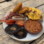 HALF CUP - 料理写真:Half Cap（ハーフキャップ ブレックファースト）£18.00