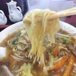 進来軒 - 麺リフト