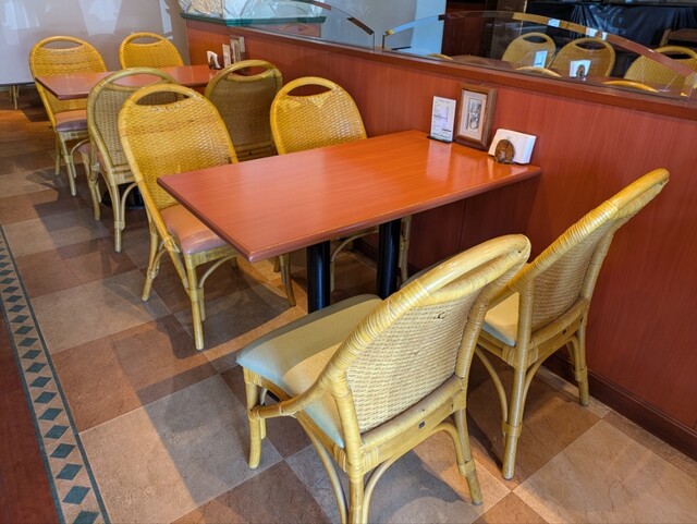 AYERS ROCK CAFE &amp; Daddy Donut photo 4