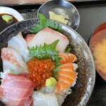 魚屋と海鮮丼 熟鮮-Zen- 禅 - 