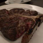 37 Steakhouse & Bar - 