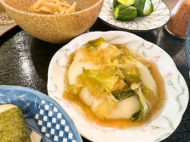 もち月茶屋 - 杉田（おにぎり）の写真