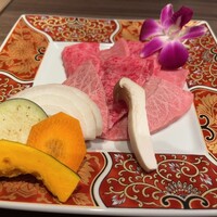 極上松阪牛 牛追道中 - 特選松阪牛上カルビ焼肉セット3520円