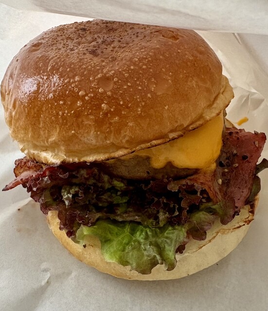 LEONIDS （レオニズ） - 幸谷/ハンバーガー | 食べログ