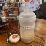 房総豚骨ラーメン こてメン堂 - 卓上