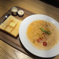 梅田 ワーフ - 