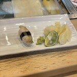 すし物語季の風 - ツブ貝握り