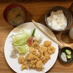 酒菜亭 丸福 - 料理写真:中華風小エビ天定食　880円