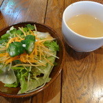 パントリー コヨーテ - サラダ・スープ付き