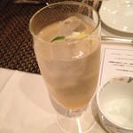 ペルゴーラ - 自家製ジンジャエール900円