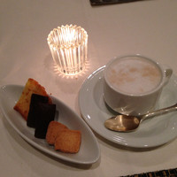 ペルゴーラ - オレンジパウンド チョコフィナンシェ ココナッツクッキー  カフェオレ