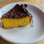 セリアスケーキ - 料理写真:キャロットとチョコレートケーキ