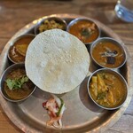 マロロガ バワン - 全部盛り