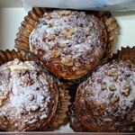 高鉱菓子舗 - シュークリームお値引き品200円×３個(通常価格250円)