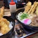 資さんうどん 足立鹿浜店 - 