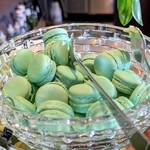 XEX ATAGO GREEN HILLS / Salvatore Cuomo Bros. - ライムマカロン