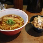 ラーメン屋 トイ・ボックス - 