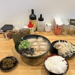 ラーメン猫猫 - 