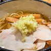 人類みな麺類とエスサワダ