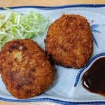 和食や・仕出し・宴会 ぎょうてん - コロッケ
